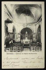 Intérieur de l'Eglise Sainte-Geneviève à Asnières-sur-Seine