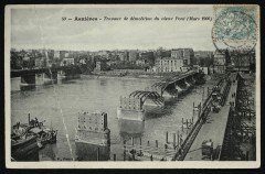 Carte postale ancienne Travaux de démolition du vieux Pont
                                                                     à Clichy
                                