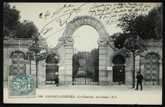 Asnieres-sur-Seine Clichy - Le Cimetiere des Chiens à Asnières-sur-Seine