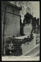 Le Tombeau d' André Theuriet à Bourg-la-Reine