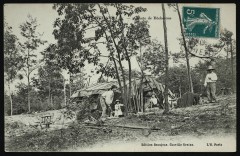 Dans les bois une Cabane de Bûcherons à Chaville