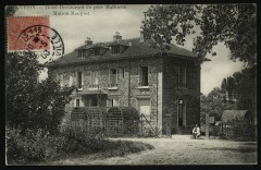Hôtel-restaurant du père Mathurin, Maison Mouyset à Chaville