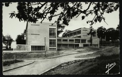 Ecole rue Léonard de Vinci -
																					92290 Châtenay-Malabry
																			