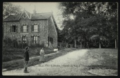 La Maison Forestière -
																					92140 Clamart
																			