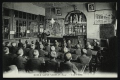 Saint-Nicolas - Une classe à Issy-les-Moulineaux