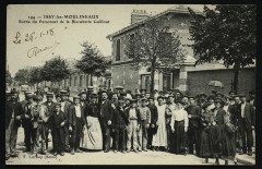 Sortie du Personnel de la Biscuiterie Guillout à Issy-les-Moulineaux