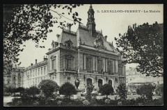 Un coin du square de l'Hôtel de Ville à Levallois-Perret