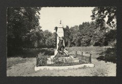 Monument Pasteur à Marnes-la-Coquette