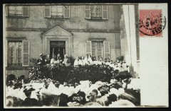 Fête du couronnement de la Rosière. Le clergé. à Nanterre