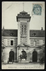 Cour des Ecuries du baron de Rothchild à Neuilly-sur-Seine