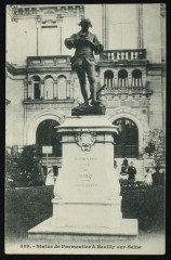 Statue de Parmentier à Neuilly-sur-Seine à Neuilly-sur-Seine