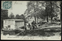 Carte postale ancienne Les Bords de la Seine, Garage [à bateaux] du Quai Bourdon
                                                                     à Neuilly-sur-Seine
                                