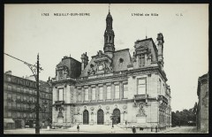 L'Hôtel de Ville à Neuilly-sur-Seine