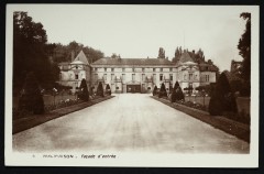Malmaison - Façade d'entrée -
																					92500 Rueil-Malmaison
																			