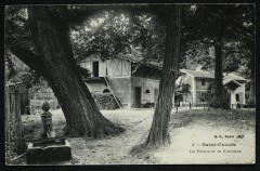 Saint-Cucufa La Ferme et la Fontaine France -
																					92500 Rueil-Malmaison
																			