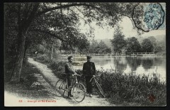 Carte postale ancienne L'Etang de Saint-Cucufa
                                                                     à Rueil-Malmaison
                                