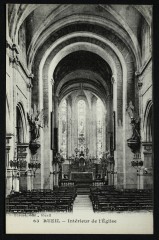 Intérieur de l'Eglise à Rueil-Malmaison