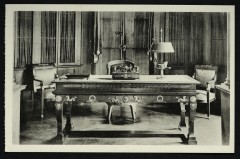 Le Bureau de Napoléon Ier -
																					92500 Rueil-Malmaison
																			