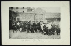 Oeuvres des Malmaisons - La sortie du patronage -
																					92500 Rueil-Malmaison
																			