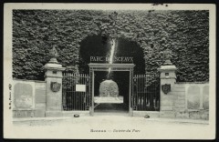 Carte postale ancienne Sceaux Entree du Parc
                                                                     à Sceaux
                                