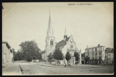 La Place de l'Eglise à Sceaux