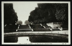 Les Marches de la Grande Allée -
																					92210 Saint-Cloud
																			