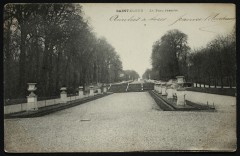 Carte postale ancienne Le Parc Réservé
                                                                     à Saint-Cloud
                                