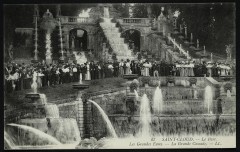 Le Parc. - Les Grandes Eaux. - La Grande Cascade à Saint-Cloud