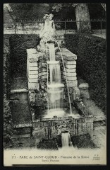 Fontaine de la Sirène - Siren's Fountain -
																					92210 Saint-Cloud
																			