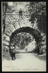 Pont et Allée du Diable -
																					92210 Saint-Cloud
																			