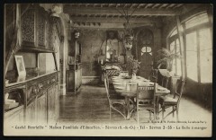 Castel Henriette - Maison Familiale d'Education - La Salle à manger à Sèvres