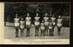 Carte postale ancienne Les Peupliers - Préventorium - Ecole de plein air de la Ville de Boulogne-Biliancourt
                                                                     à Sèvres
                                