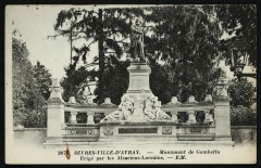 Monument de Gambetta érigé par les Alsaciens-Lorrains à Sèvres