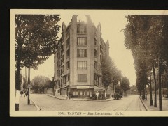 Rue Larmeroux à Vanves
