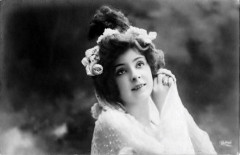 Amélie Diéterle (1871-1941) (S05) -
													France
												