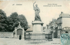 Hacquart 46 - Amiens - Pierre l'Ermite - L'Eveché par G. de Forceville à Amiens