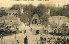 Avignon Entrée de la ville