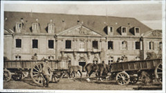 Caserne des dragons de la reine 09819 à Laon