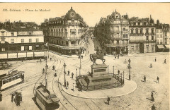 Cp Orléans Place du Martroi