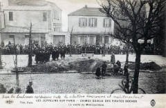 Carte postale ancienne Les zeppelins sur Paris - La voute du Metropolitain
                                                                     à Paris
                                