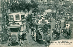 Cm 104 - Paris - Carrefour des Bds Montmartre et des Italiens - La station des omnibus