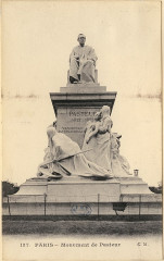 Monument de Pasteur à Paris 15e