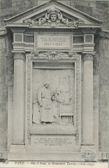 Paris - rue d'Assas, le monument Tarnier CIPB0038