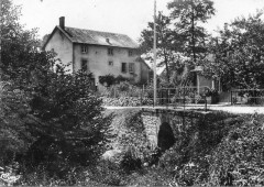 Poil, Nièvre - Moulin 01