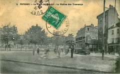 Inconnu 8 - Puteaux - La Place du Marché - La Station des Tramways
