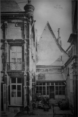 Hotel le vergeur Cour 09024