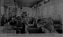 DSC07875 ste Menehould usine Hauselle -
													France
												