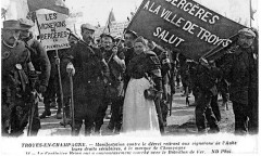 Bataillon de fer 9 avril 1911 -
													10 Aube
												