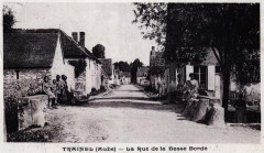 Trainel basse borde -
													10 Aube
												