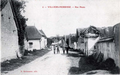 Villiers-Herbisse rue haute -
													10 Aube
												